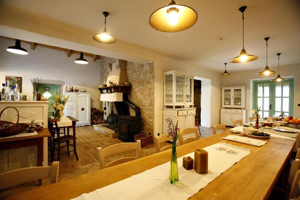 Hotel Village Balatura - Exclusive Veggie Tribalj  Buitenkant foto